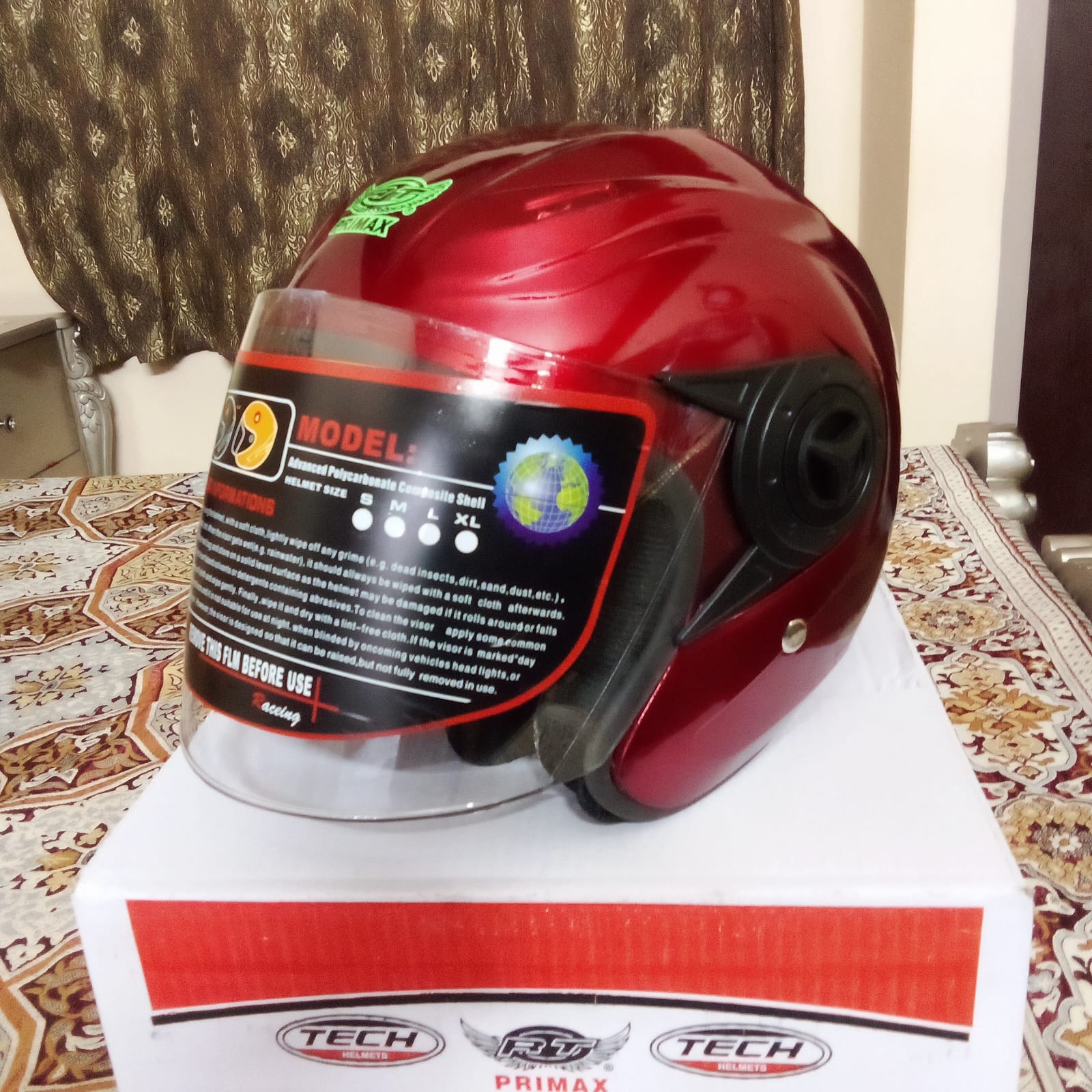 Primax Racing Motorcycle Helmet – Advanced Polycarbonate Shell (Red)